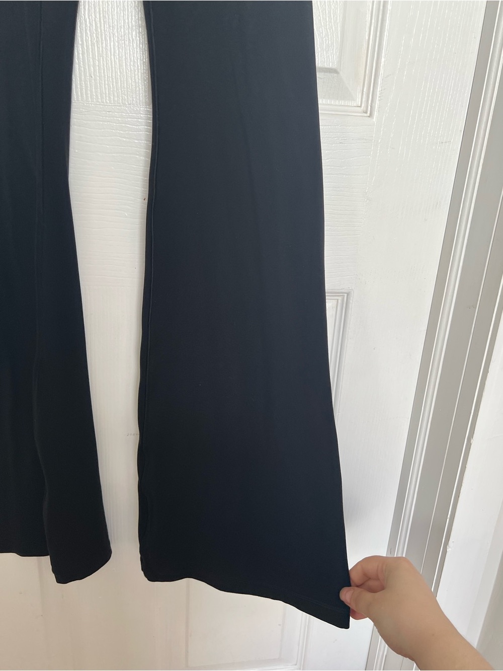 OFFLINE By Aerie Real Me High Waisted Crossover Black Flare Legging Sz Medium - Picture 6 of 10